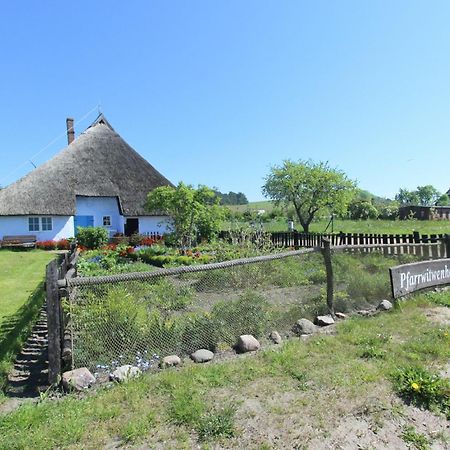 Moderne Ferienwohnung Mit Eigener Terrasse - Haus Inselwind Fewo Meersand Groß Zicker Exterior foto